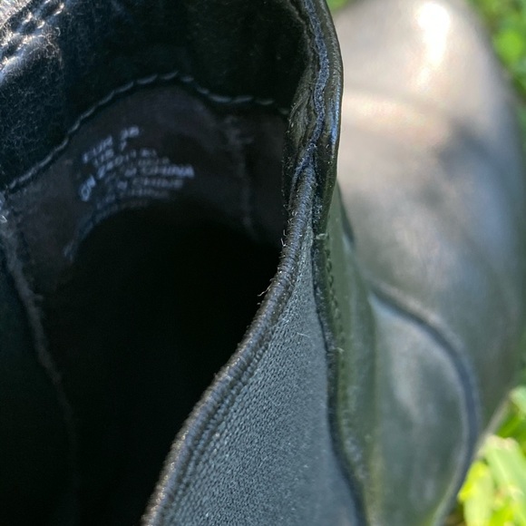 H&M Black Chelsea Boots - Picture 7 of 7